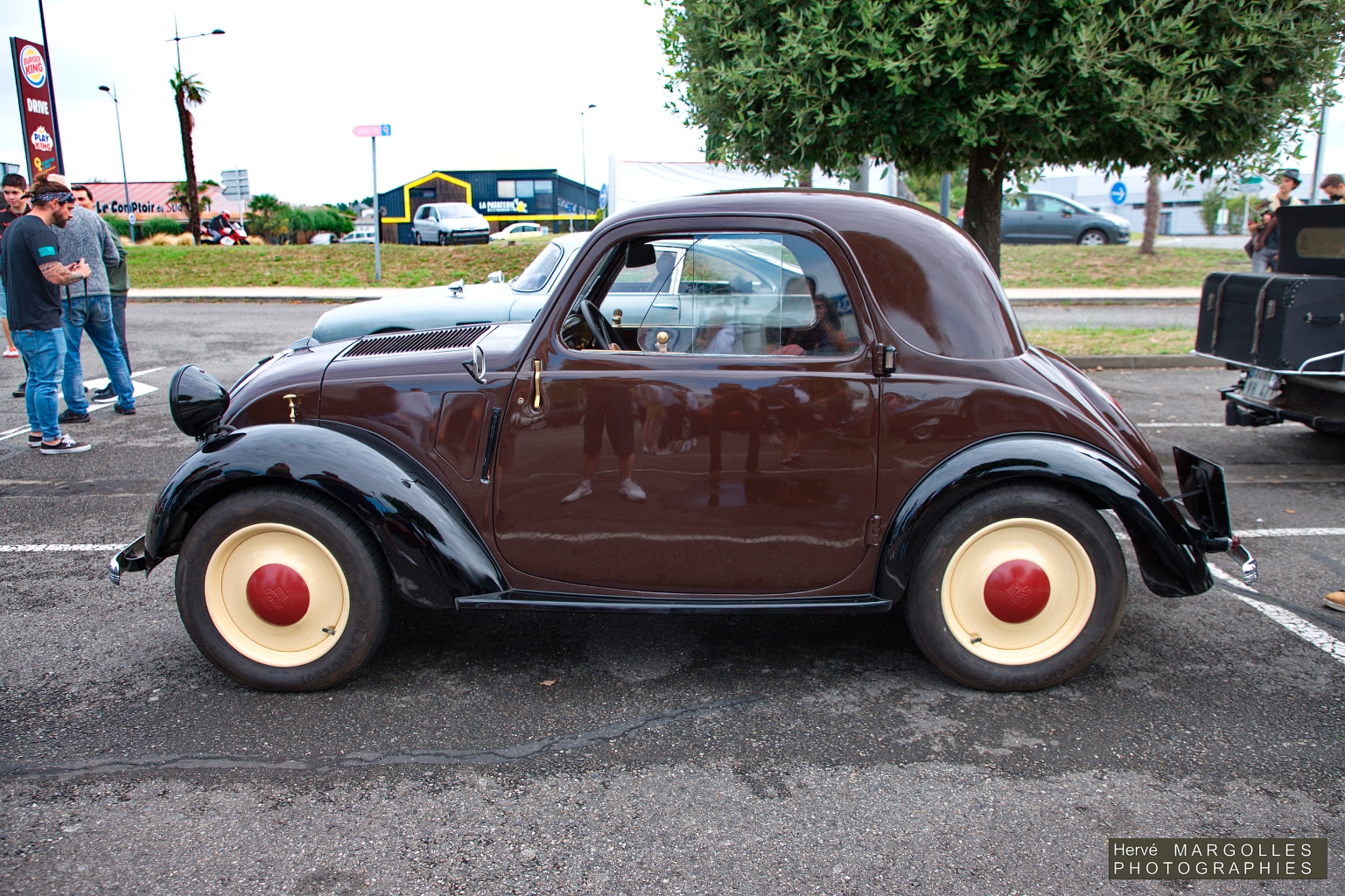Simca 5-01.jpg